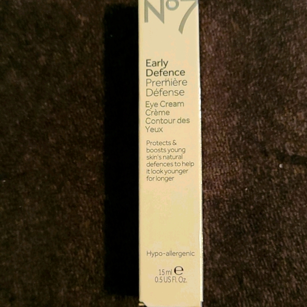 No7 early Defence eye cream hypo allergenic